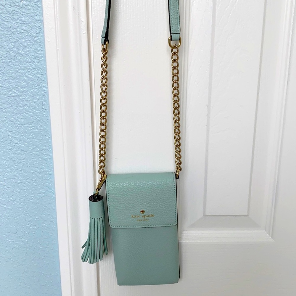 Crossbody phone purse